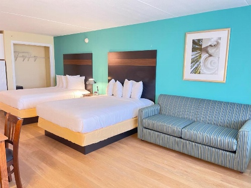 Casablanca Oceanside Inn image 19