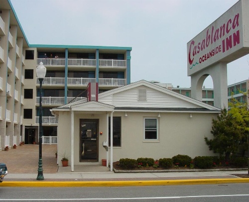Casablanca Oceanside Inn image 25