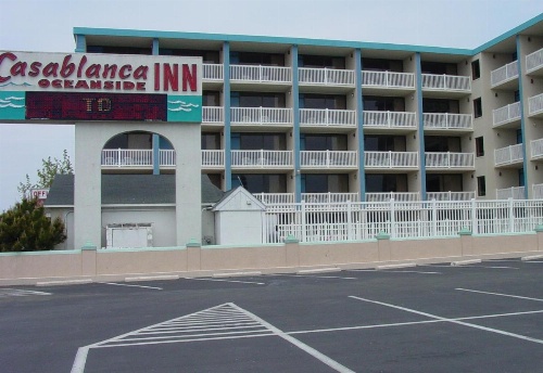 Casablanca Oceanside Inn image 26